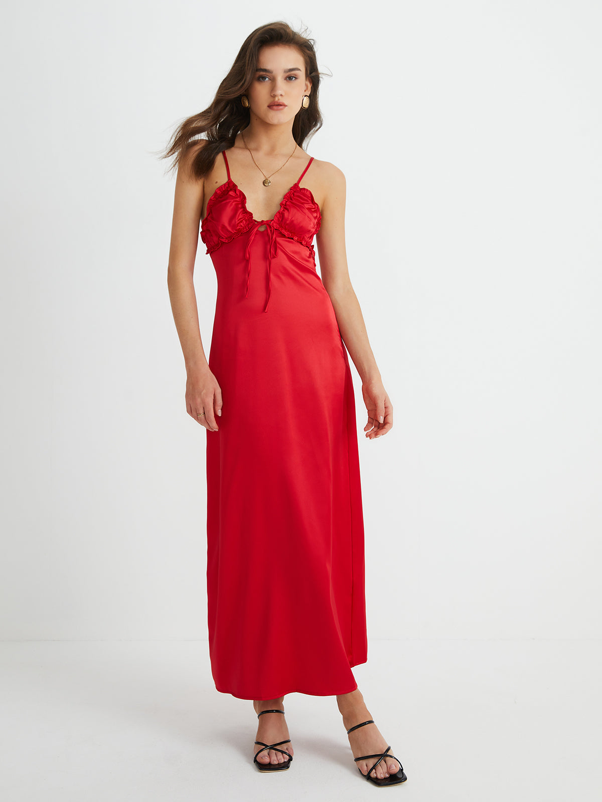 Robe Longue Satinée à Fines Bretelles