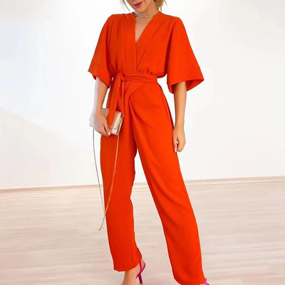 Combinaison orange à manches larges et coupe fluide pour l'été